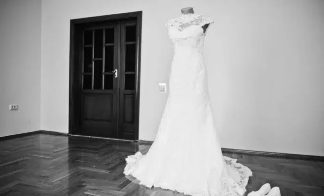 Mariages à l’étranger : quelles robes choisir pour la mariée, les demoiselles d’honneur et les invitées