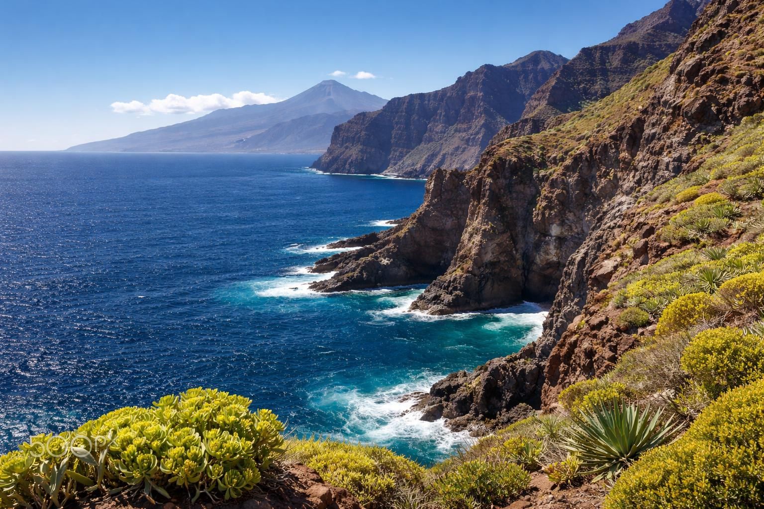 explorez les paysages saisissants de la punta de teno à tenerife, un site naturel exceptionnel offrant des vues panoramiques, une nature préservée et une expérience inoubliable au cœur des canaries.