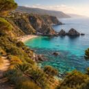 découvrez calabre capo vaticano, une destination incontournable pour les amoureux de la nature, offrant des paysages à couper le souffle, des plages paradisiaques et une biodiversité exceptionnelle.