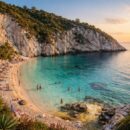 découvrez comment la plage xigia pelagaki est devenue une destination prisée grâce à ses eaux cristallines, son cadre naturel exceptionnel et son charme unique.