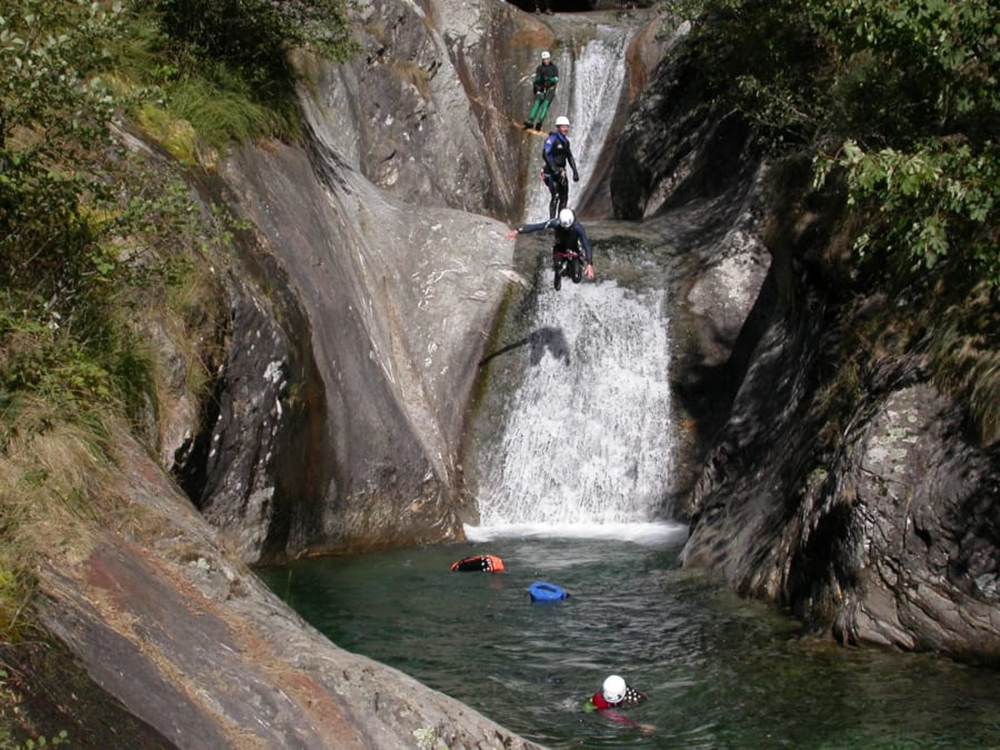 Funbooker canyoning