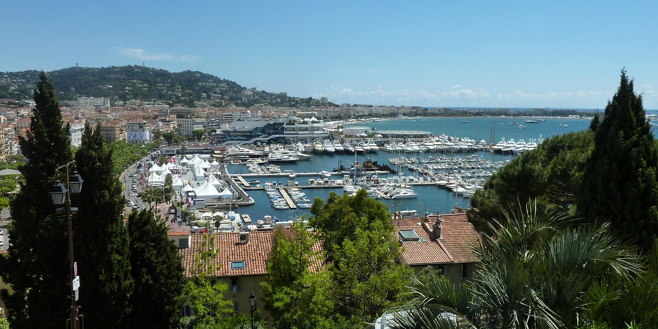 choisir hébergement Cannes