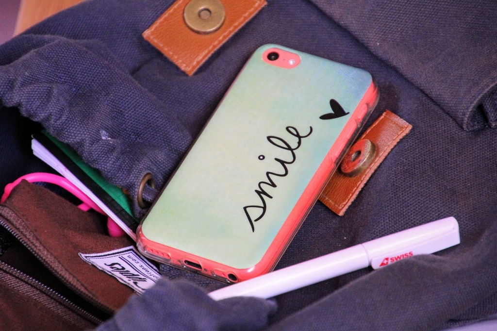 coque de téléphone solide