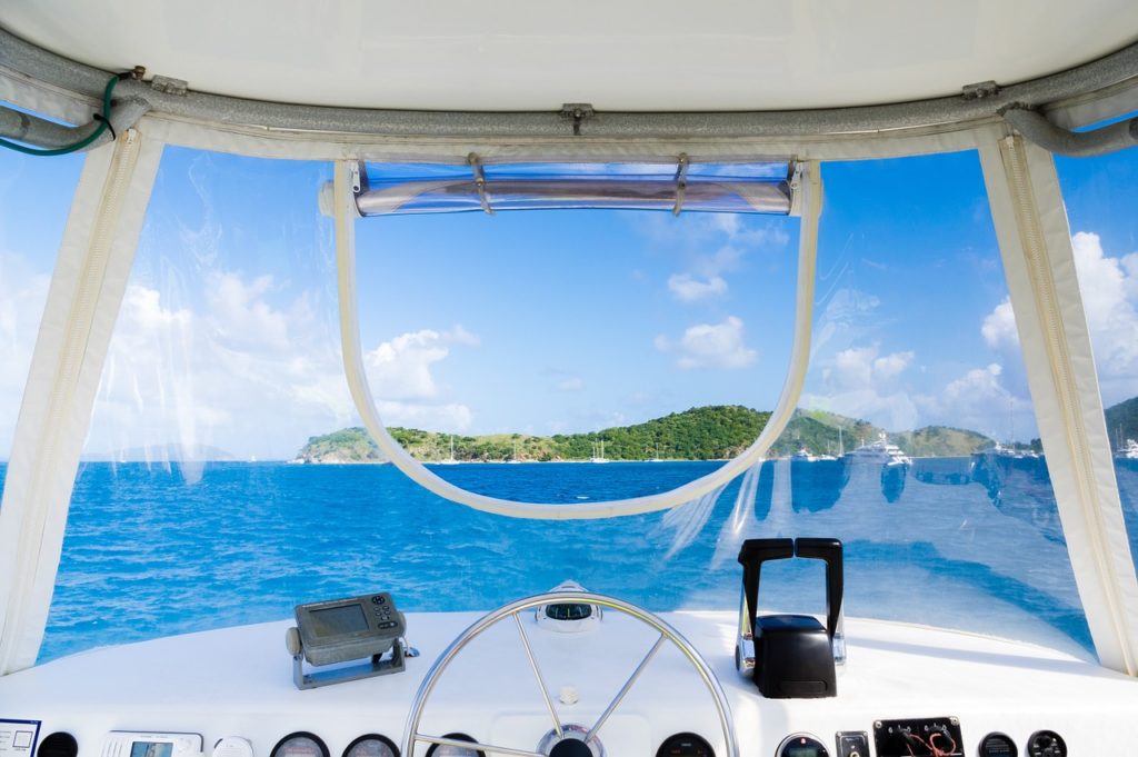 cockpit d'un bateau