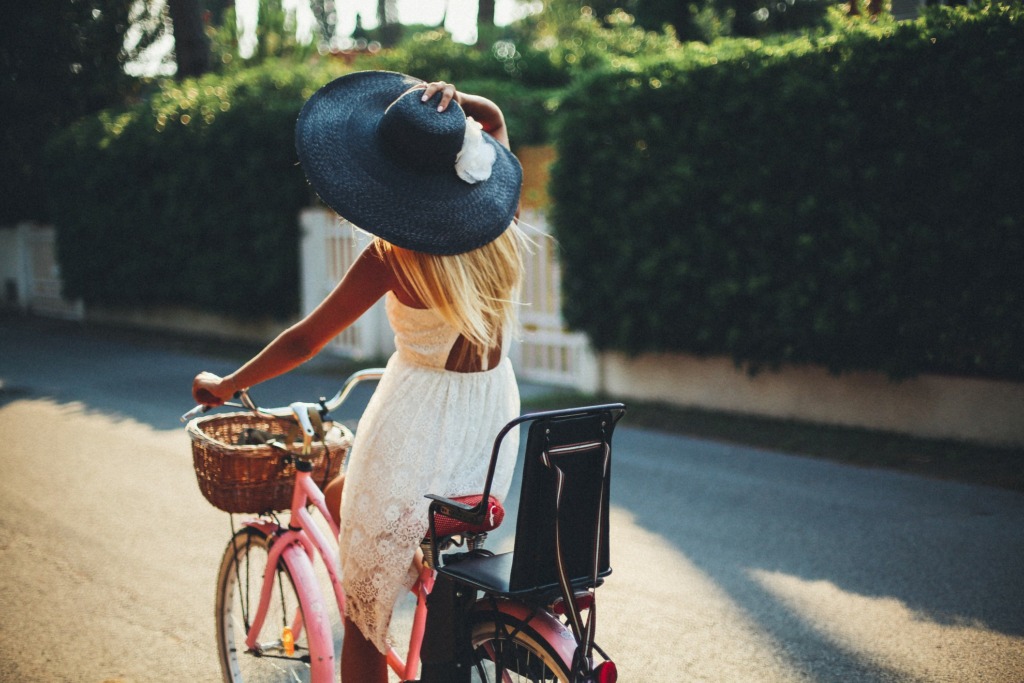 femme vélo bretagne