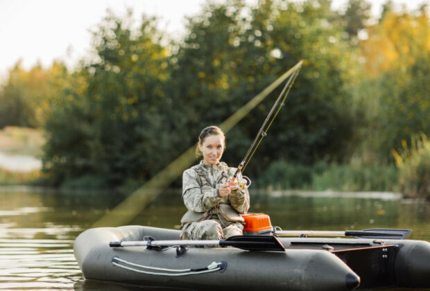 Float tube : conseils pour une pêche efficace sur l’eau calme