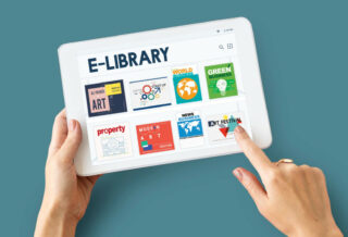 Top 5 des librairies françaises en ligne pour acheter des livres avec livraison internationale