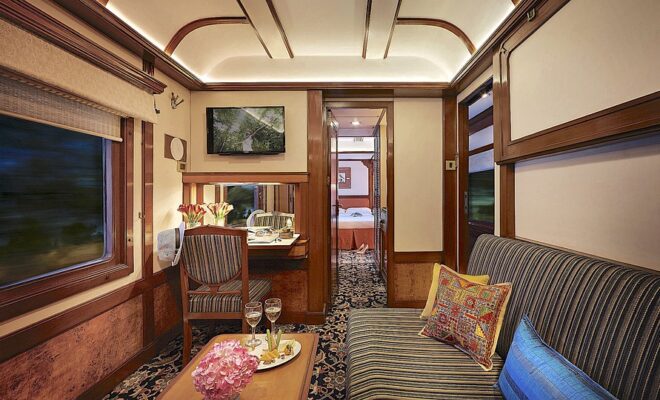 train luxe