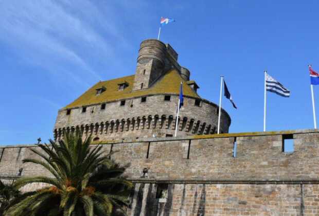 Vivez à fond votre expérience dans Saint Malo intra-muros en y logeant !