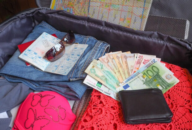 voyage avec devises
